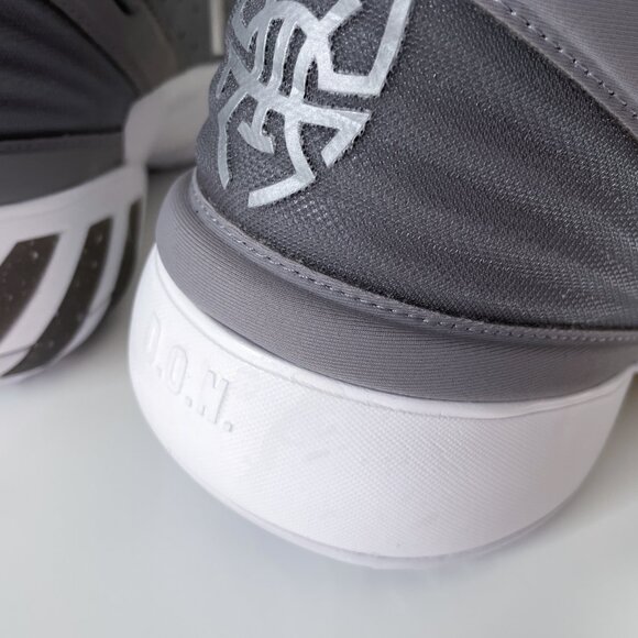 Adidas D.O.N. Issue #2 Steel Grey Size 7.5 - Picture 13 of 15